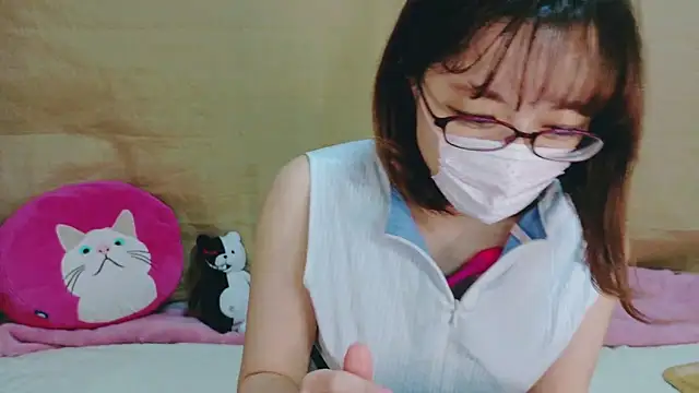 Arisa san   online show from 12-31-24, 04:14