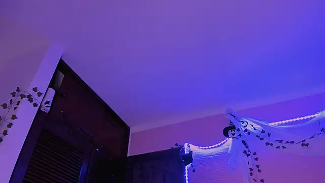 gabyye capprins online show from 10-12-25, 12:45