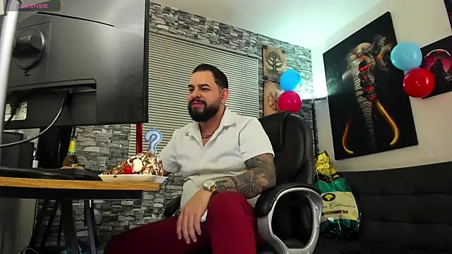 Snapshot of Ethan_Castellano chatting on 07-17-26, 08:39 Ethan Castellano online show from 07-17-26, 08:39