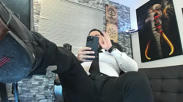 Snapshot of Ethan_Castellano chatting on 06-14-26, 10:00 Ethan Castellano online show from 06-14-26, 10:00