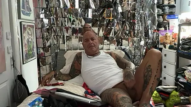 joeytatts66 online show from 05-18-26, 03:06