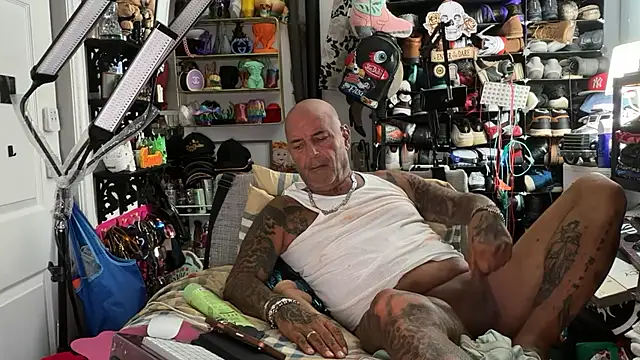 joeytatts66 online show from 07-18-26, 03:26
