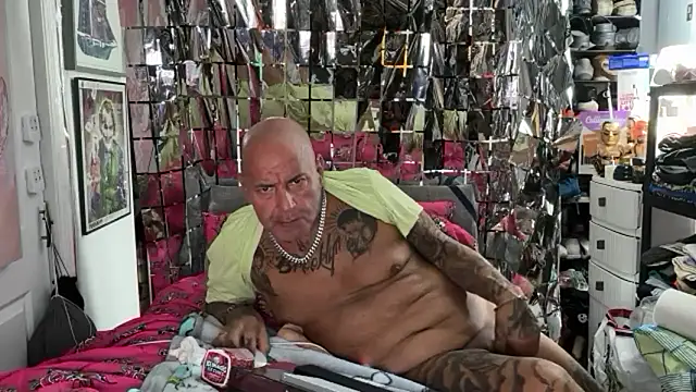 joeytatts66 online show from 05-13-26, 02:51
