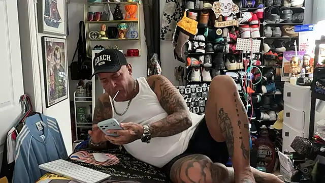 joeytatts66 online show from 01-08-26, 02:39