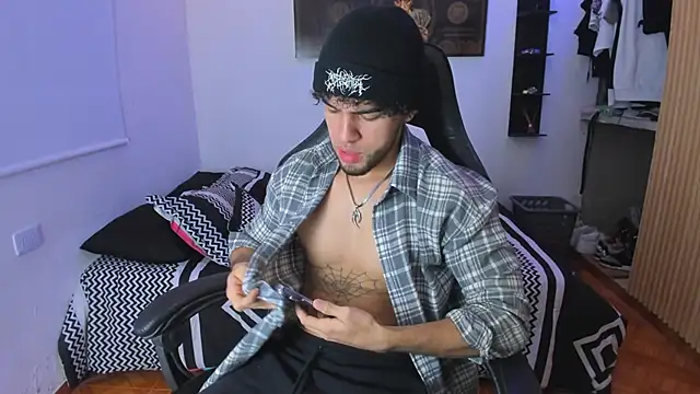 daddy jhons online show from 03-18-26, 07:04
