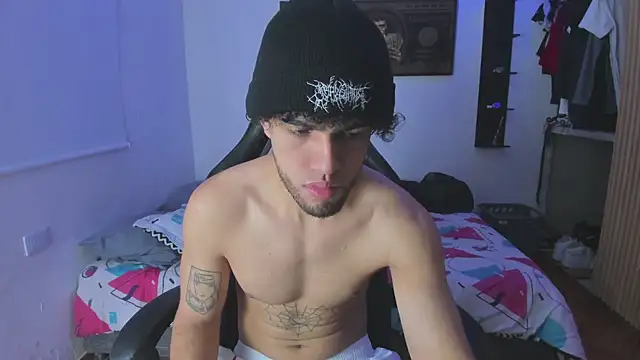daddy jhons online show from 05-13-26, 06:59