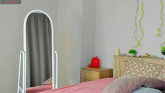 Cherry Price online show from 04-09-26, 12:01