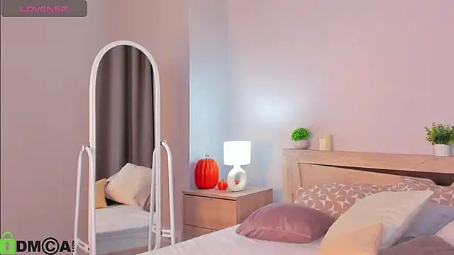 Cherry Price online show from 12-14-25, 11:54