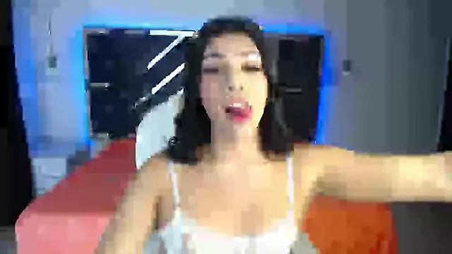 Snapshot of MIA_YOURHOTTIE chatting on 03-03-25, 01:49 MIA YOURHOTTIE online show from 03-03-25, 01:49