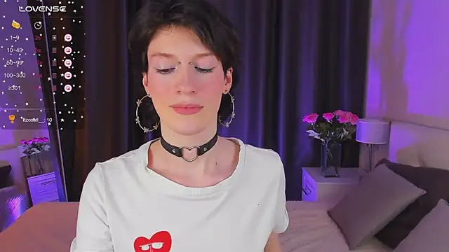 Snapshot of Kolette_Gray chatting on 03-02-25, 08:27 Kolette Gray online show from 03-02-25, 08:27