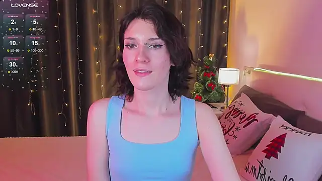 Snapshot of Kolette_Gray chatting on 01-03-25, 03:44 Kolette Gray online show from 01-03-25, 03:44