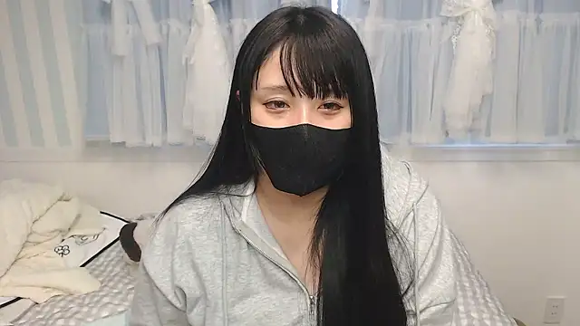 yua0727 online show from 06-01-26, 11:26
