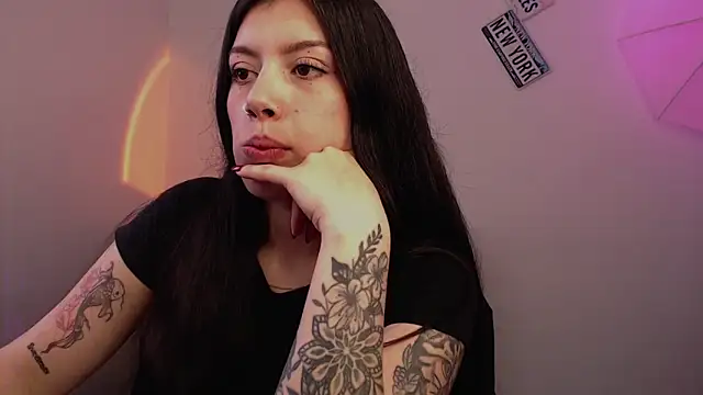 iam emy online show from 02-26-25, 08:47