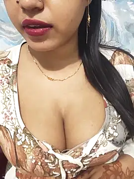 Sania-Love online show from 06-04-26, 10:47