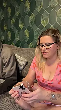 SweetXCandyX online show from 01-09-26, 07:10