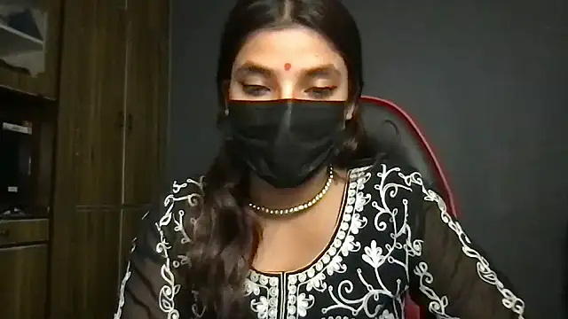 callmeshreya online show from 04-23-26, 07:26