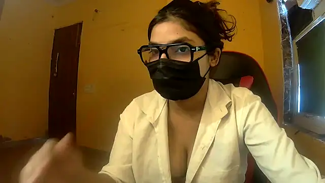 callmeshreya online show from 04-26-26, 07:16