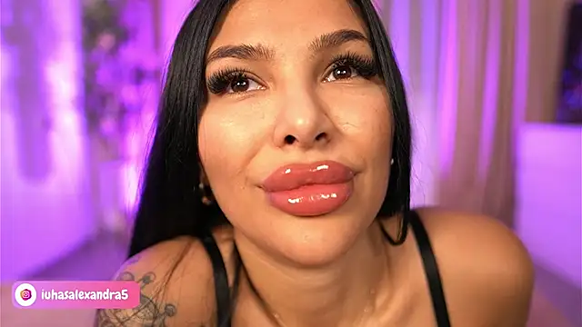 Snapshot of firesbomb777 chatting on 02-07-26, 08:00 firesbomb777 online show from 02-07-26, 08:00