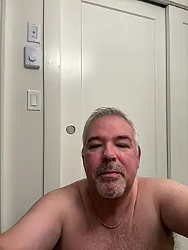 Snapshot of aarosteev2 chatting on 12-18-24, 06:03 aarosteev2 online show from 12-18-24, 06:03