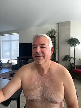 Snapshot of aarosteev2 chatting on 09-22-25, 12:44 aarosteev2 online show from 09-22-25, 12:44