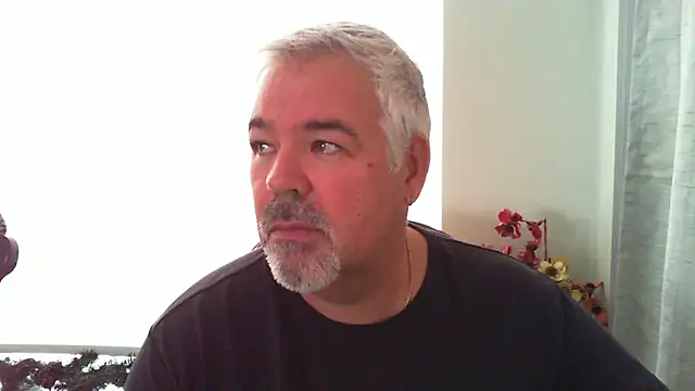 Snapshot of aarosteev2 chatting on 12-17-24, 05:36 aarosteev2 online show from 12-17-24, 05:36