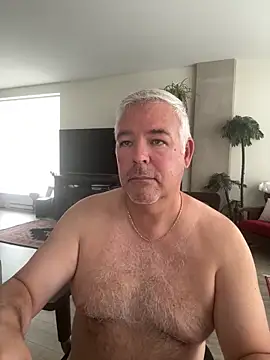 Snapshot of aarosteev2 chatting on 09-18-25, 02:09 aarosteev2 online show from 09-18-25, 02:09