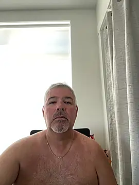 Snapshot of aarosteev2 chatting on 02-06-25, 02:48 aarosteev2 online show from 02-06-25, 02:48