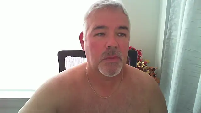 Snapshot of aarosteev2 chatting on 02-20-25, 06:24 aarosteev2 online show from 02-20-25, 06:24