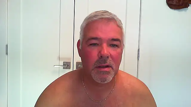 Snapshot of aarosteev2 chatting on 02-20-25, 03:19 aarosteev2 online show from 02-20-25, 03:19