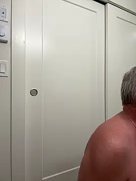 Snapshot of aarosteev2 chatting on 03-05-25, 11:38 aarosteev2 online show from 03-05-25, 11:38