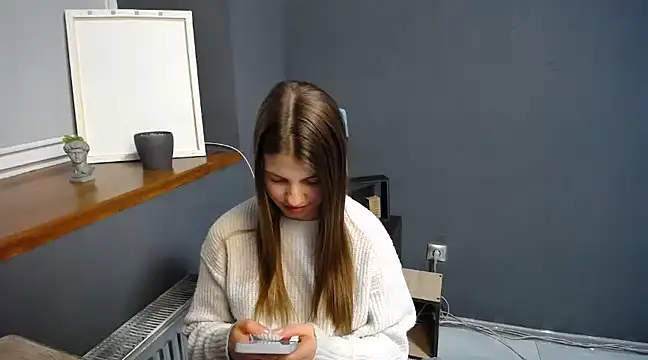 felicity gold online show from 03-18-25, 07:12