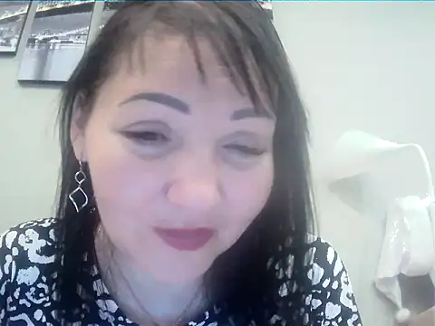 ClaireSunset online show from 10-30-25, 05:54