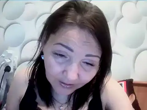 ClaireSunset online show from 04-22-26, 05:53