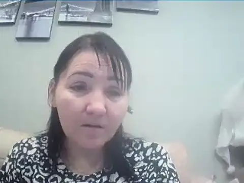 ClaireSunset online show from 11-16-25, 05:39