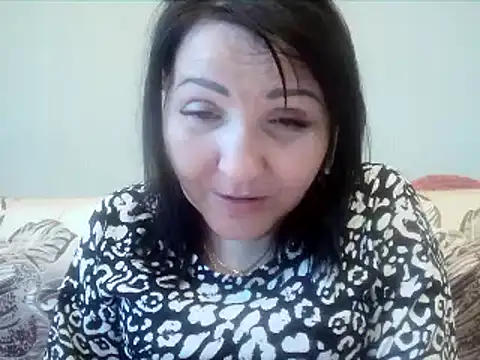 ClaireSunset online show from 06-17-26, 05:12
