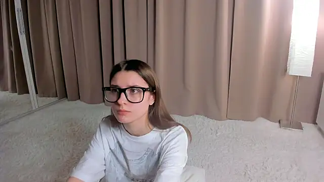 Snapshot of NoreenAtlee chatting on 12-08-24, 09:24 NoreenAtlee online show from 12-08-24, 09:24