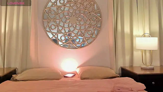 Belliinda 21 online show from 03-13-26, 07:08