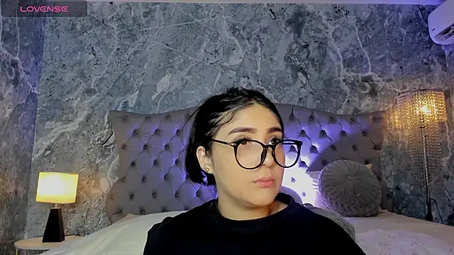 Belliinda 21 online show from 06-20-26, 07:08