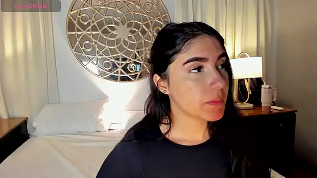 Belliinda 21 online show from 10-01-25, 06:56