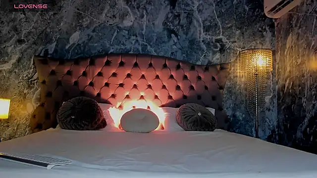 Belliinda 21 online show from 03-12-26, 07:18