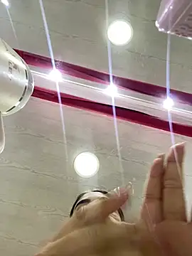 Belliinda 21 online show from 03-11-26, 06:35