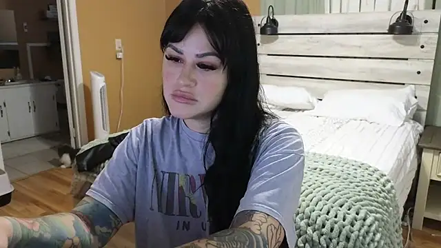 TexasTattooedHouseWife online show from 11-03-25, 02:42