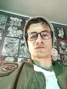 Loggan donnelly online show from 12-19-25, 12:47