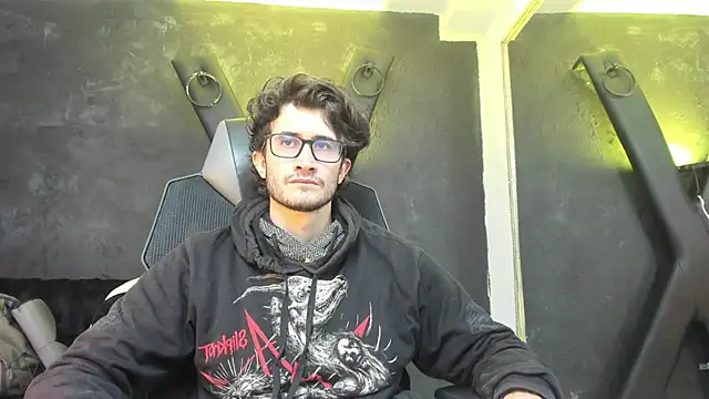 Loggan donnelly online show from 09-17-25, 08:33