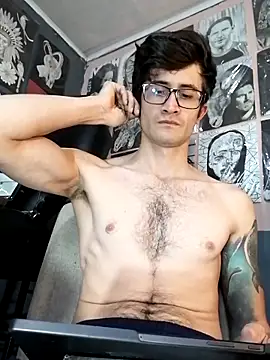 Loggan donnelly online show from 02-16-26, 07:56