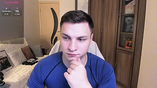 handsome guy01 online show from 09-30-25, 02:28