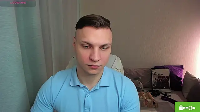 handsome guy01 online show from 04-14-26, 11:48