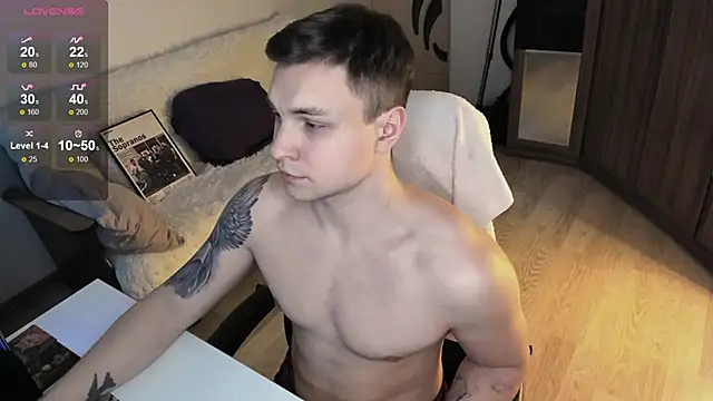 handsome guy01 online show from 10-01-25, 10:20