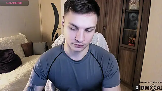 handsome guy01 online show from 10-22-25, 04:45