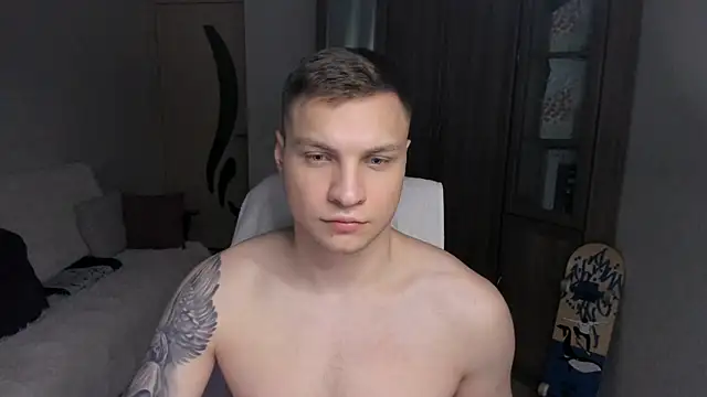 handsome guy01 online show from 09-09-25, 05:44